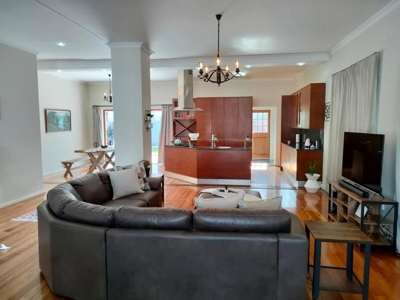 Luxury Living On Westview Villa Порт Елизабет Екстериор снимка